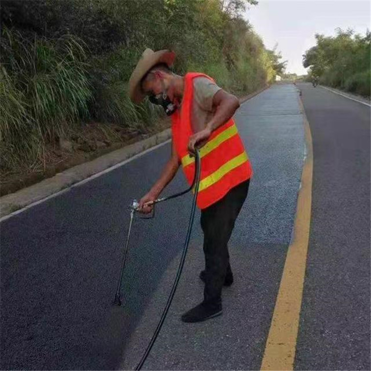 房山 彩色防滑路面的底涂是保障路面附着力